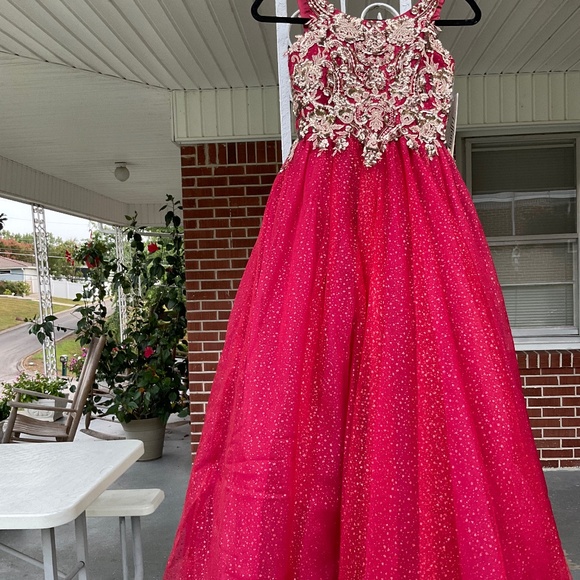 Tiffany wine/gold  pageant dress little girl size 8, new with tags - Picture 5 of 14